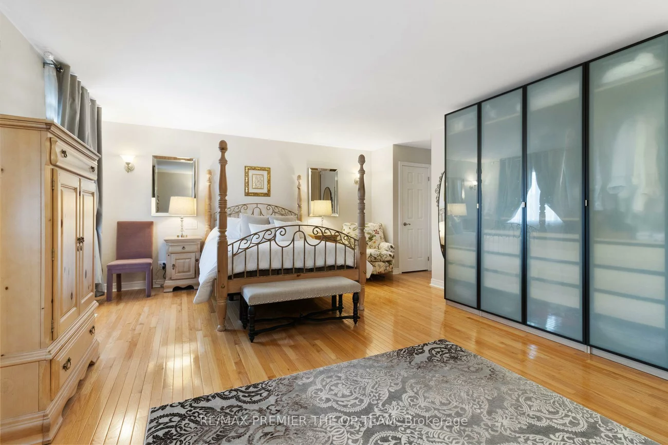 5, Southbury Manor, Bolton East, Caledon