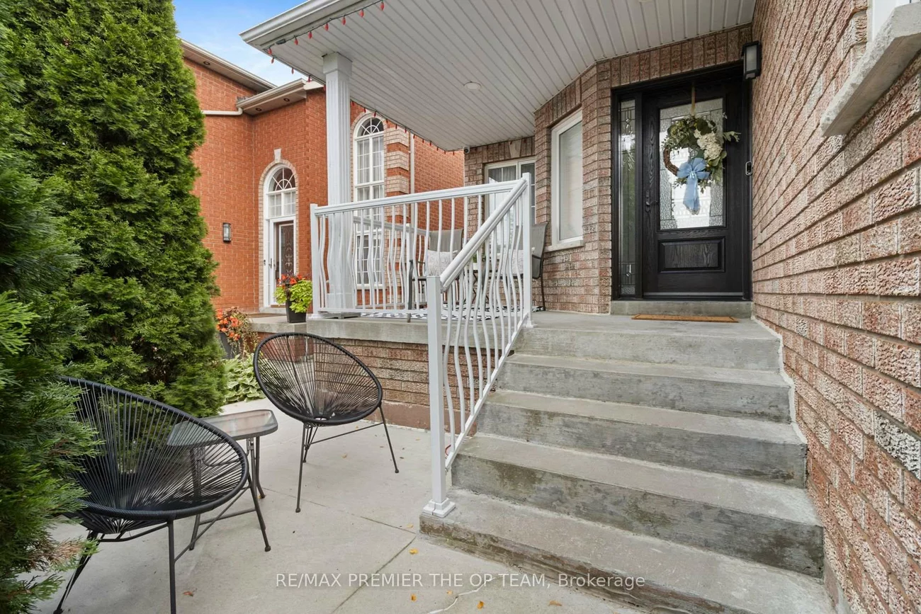 5, Southbury Manor, Bolton East, Caledon