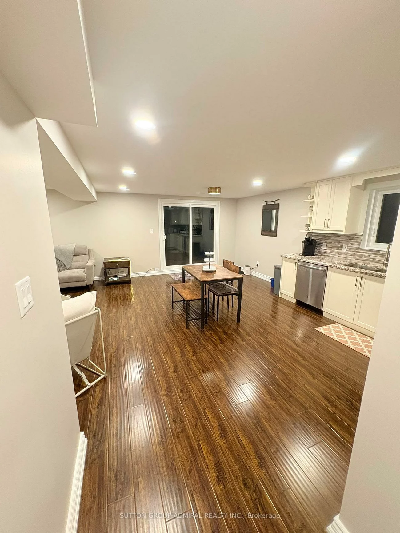 94, Sackville, Bolton West, Caledon