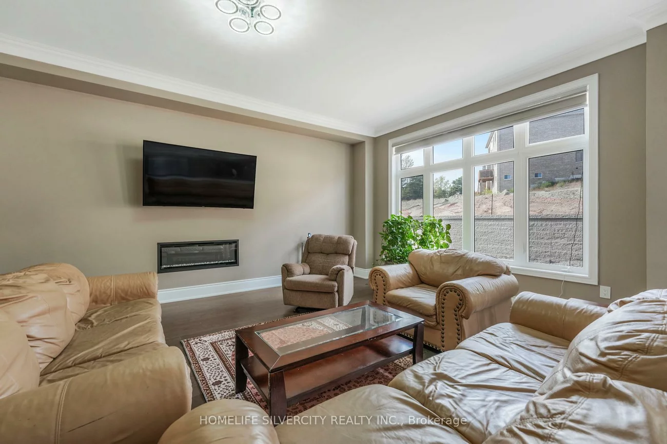 85, James Walker, Caledon East, Caledon