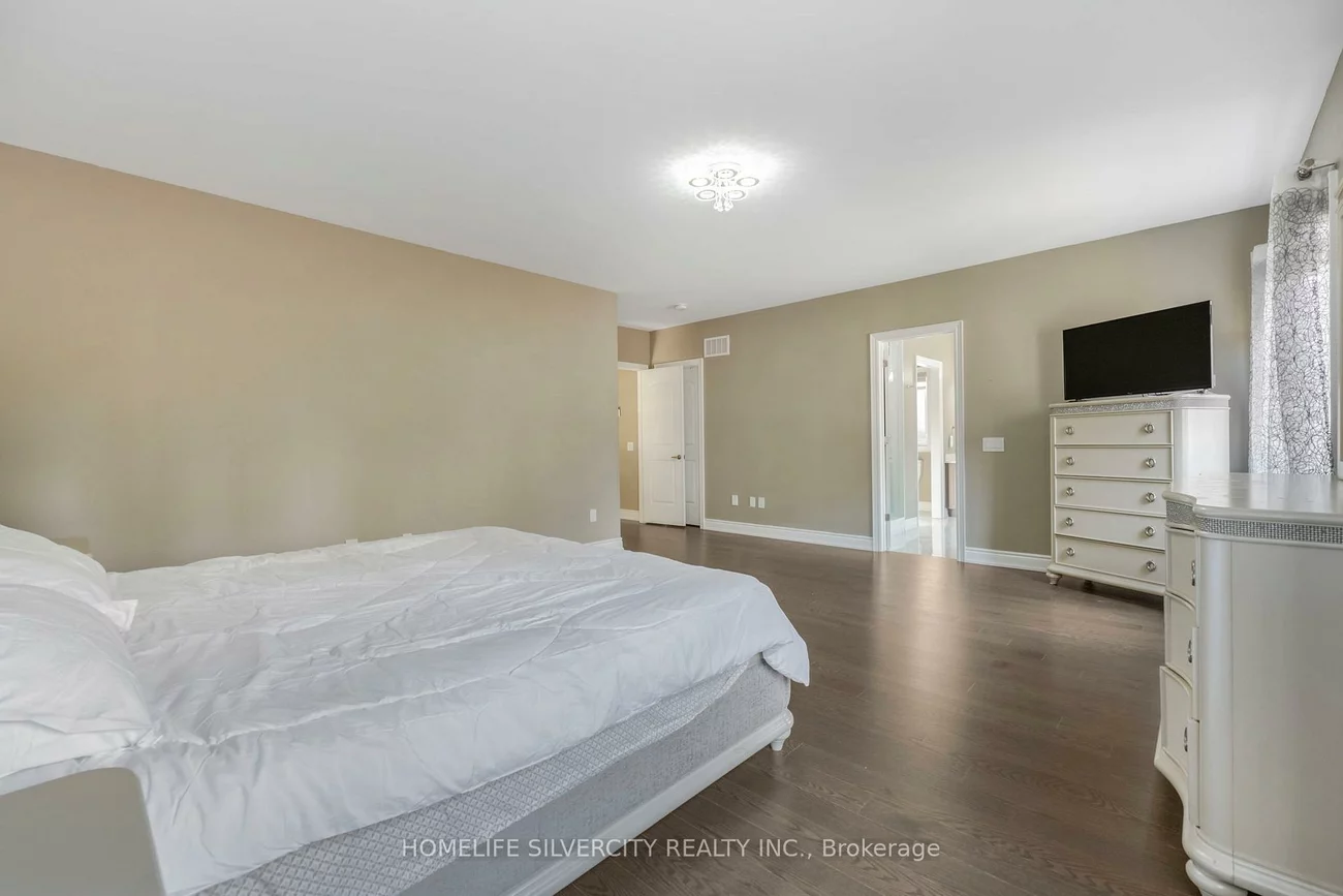 85, James Walker, Caledon East, Caledon