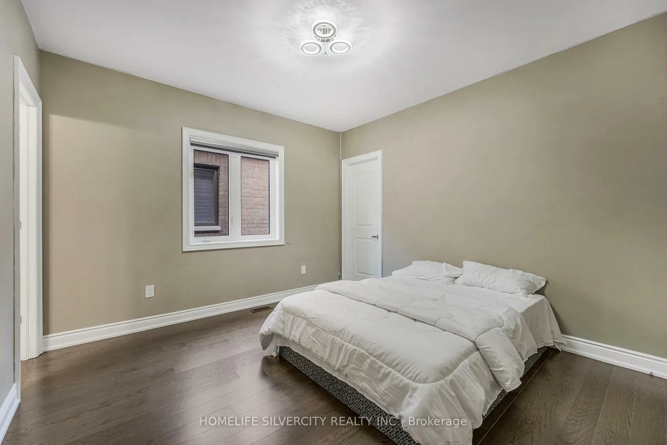 85, James Walker, Caledon East, Caledon
