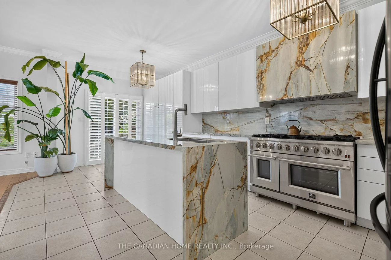 63, Humbershed, Bolton West, Caledon