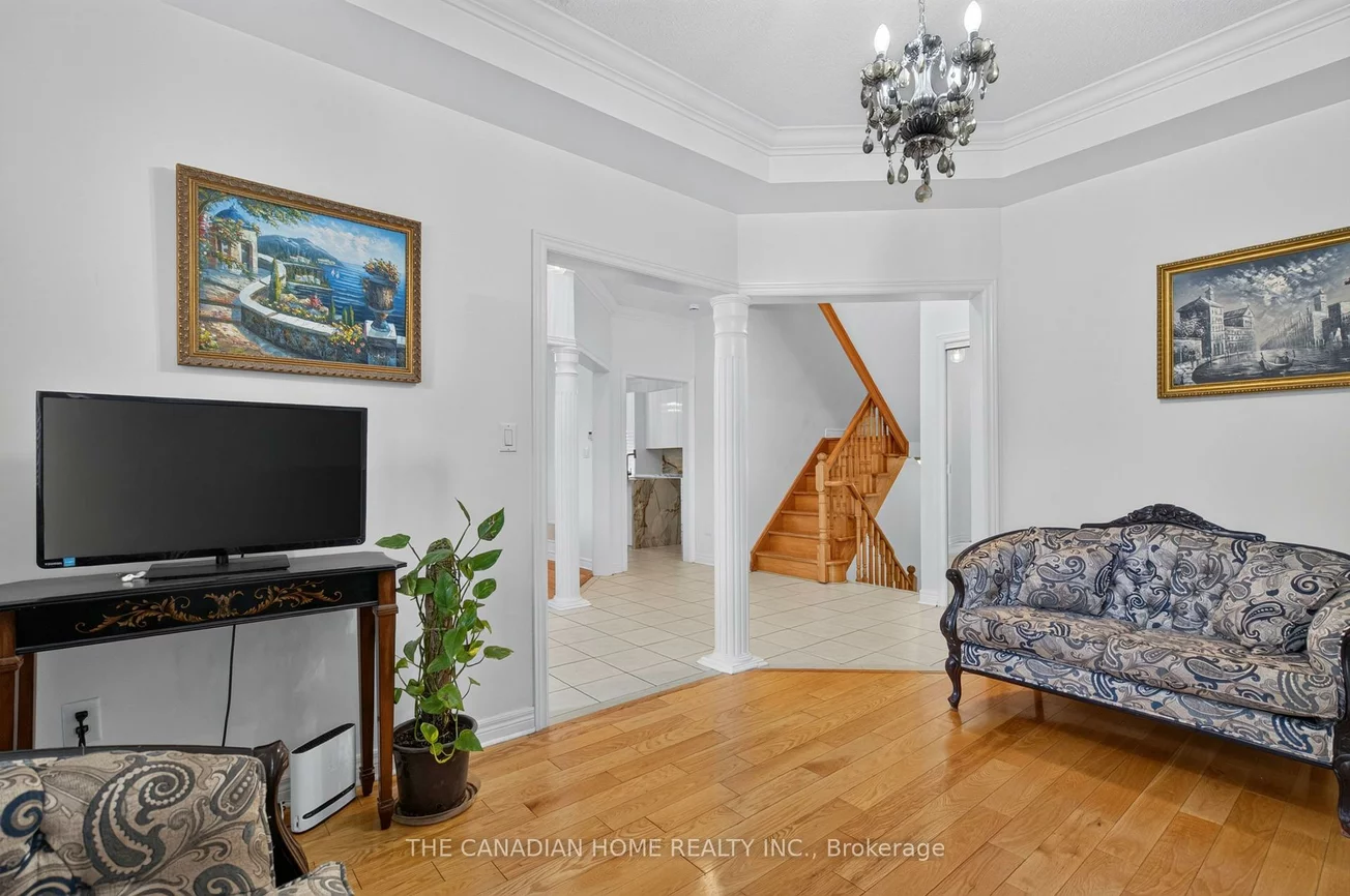 63, Humbershed, Bolton West, Caledon