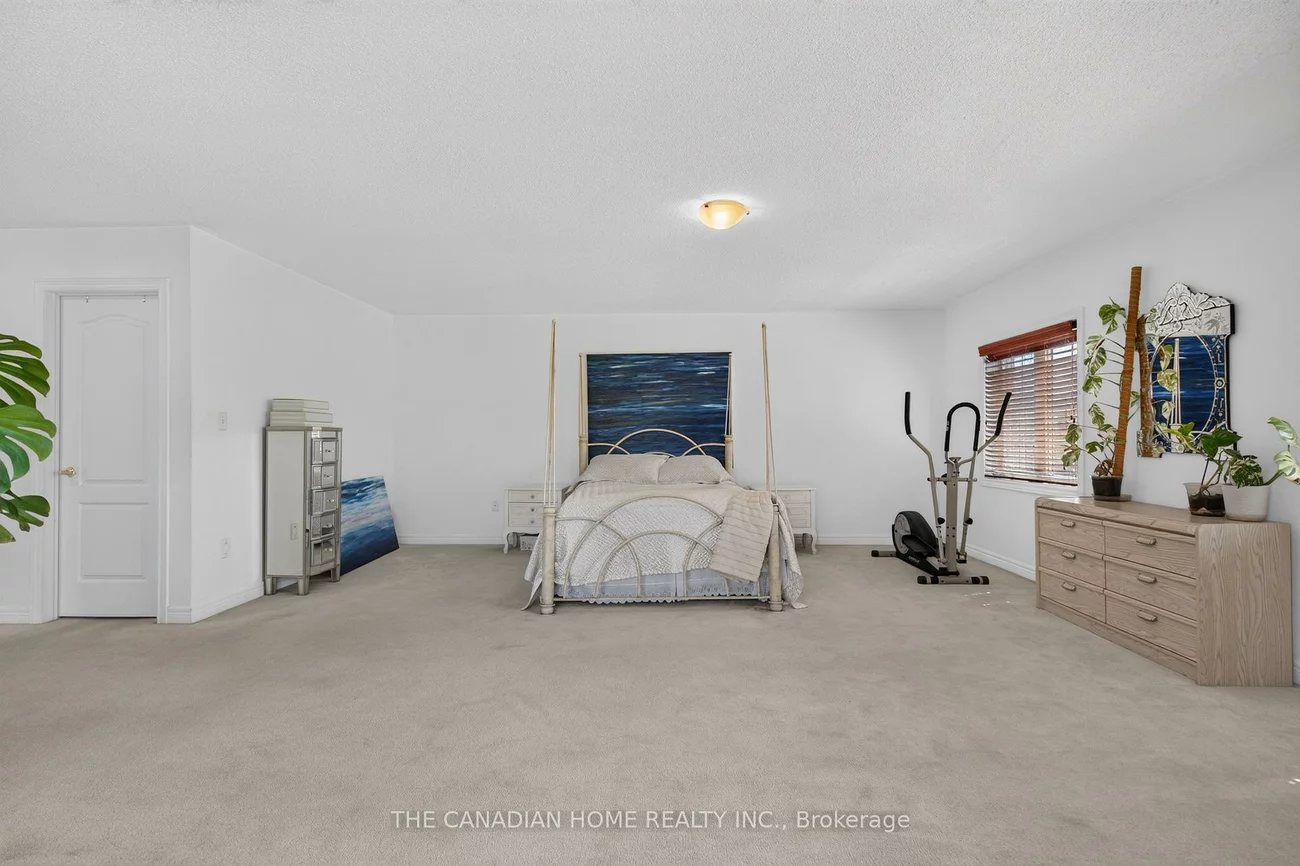 63, Humbershed, Bolton West, Caledon