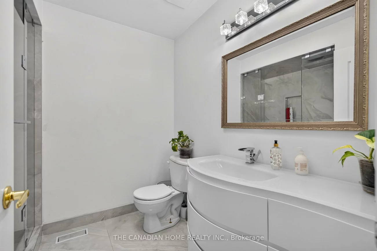 63, Humbershed, Bolton West, Caledon