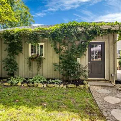 1537, Queen, Alton, Caledon