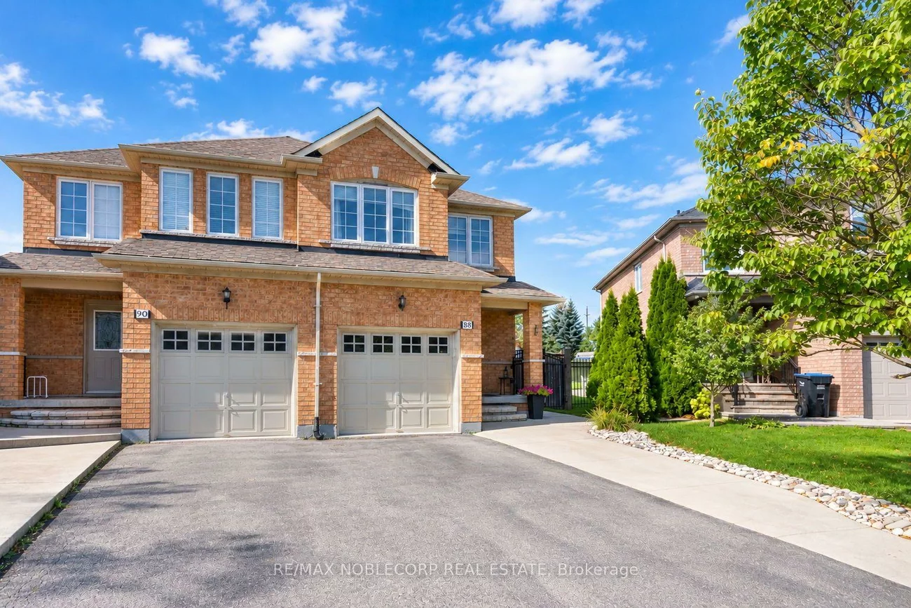 88, Humbershed, Bolton West, Caledon