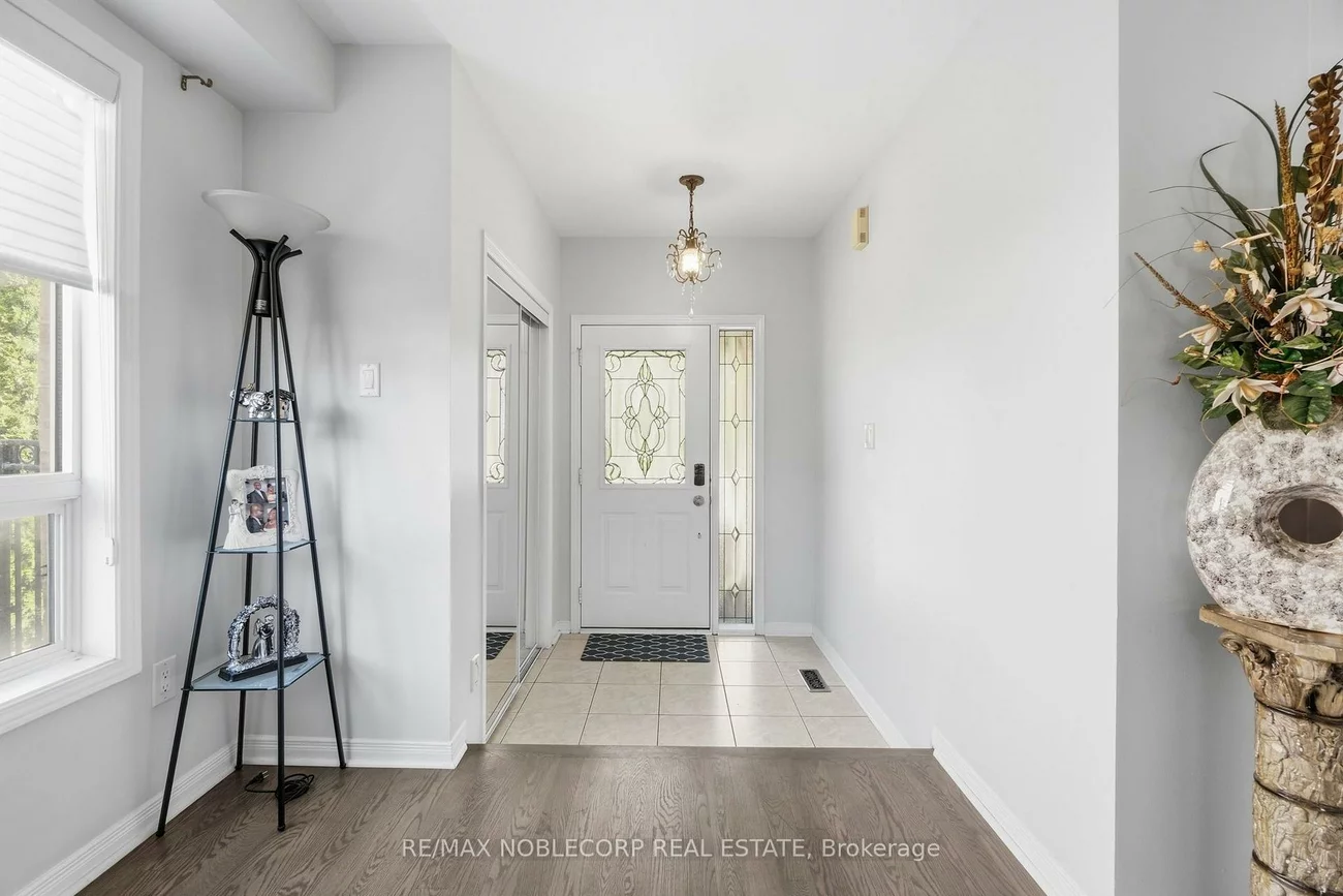 88, Humbershed, Bolton West, Caledon