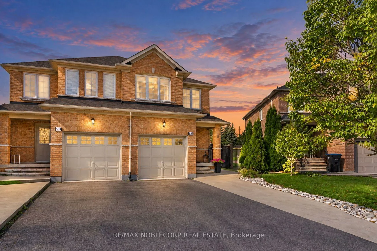 88, Humbershed, Bolton West, Caledon