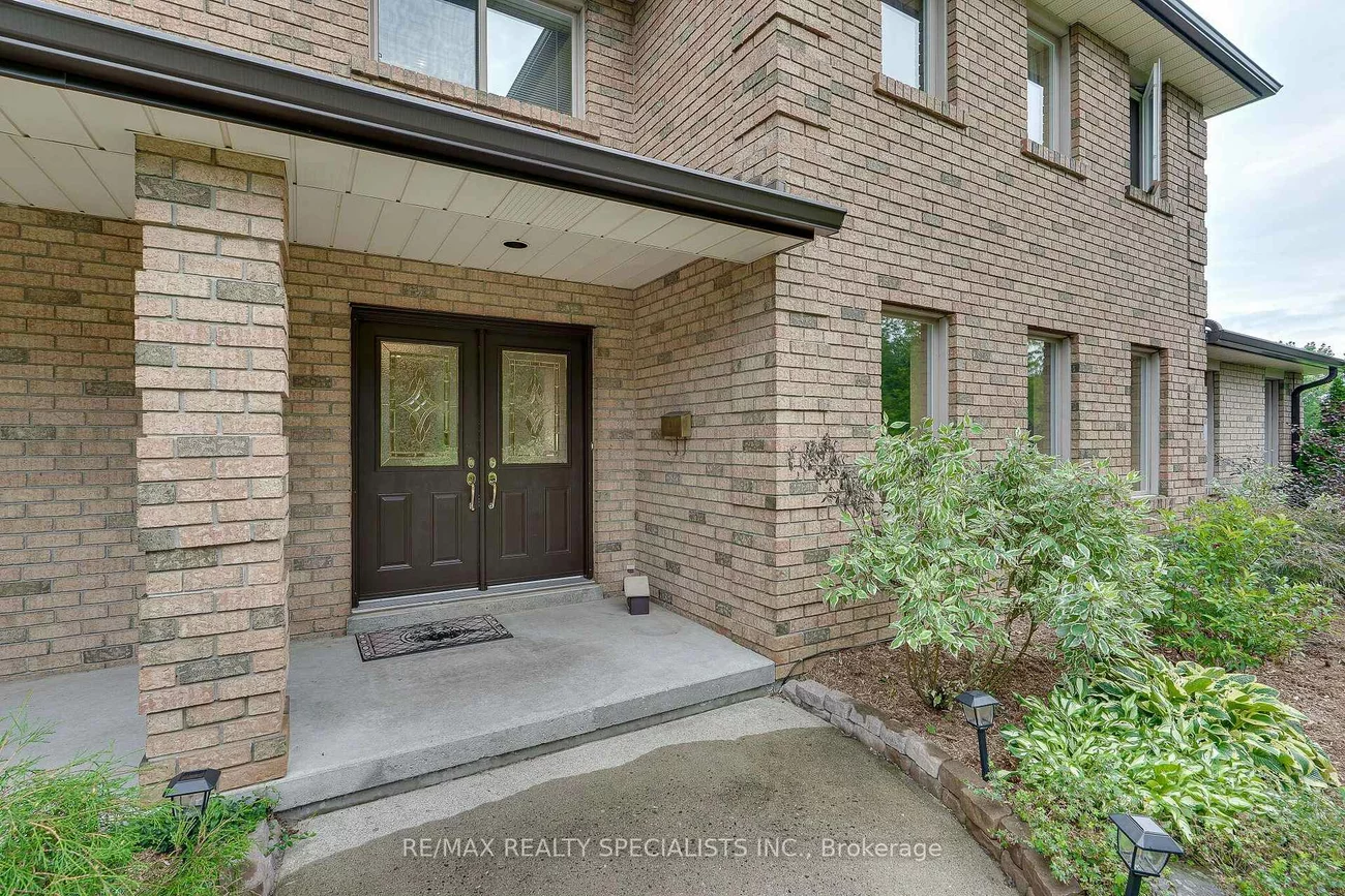 44, George, Caledon East, Caledon