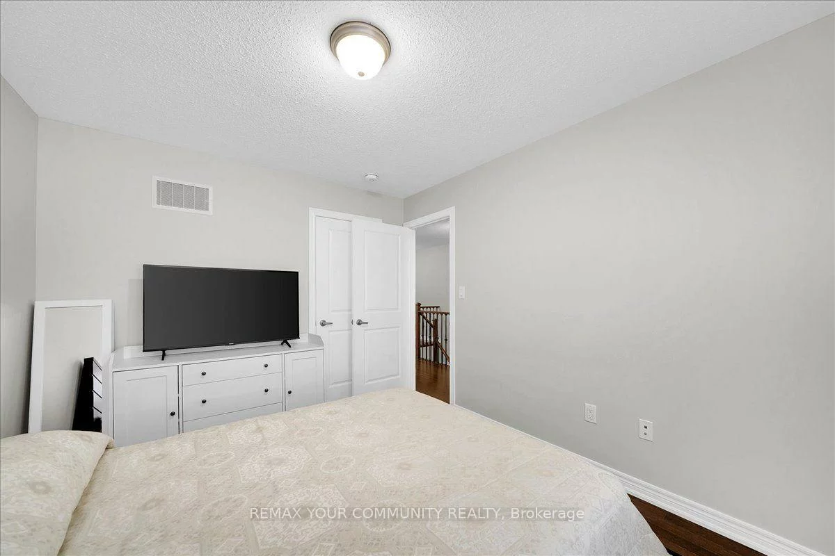 6, Cuddles, Bolton East, Caledon