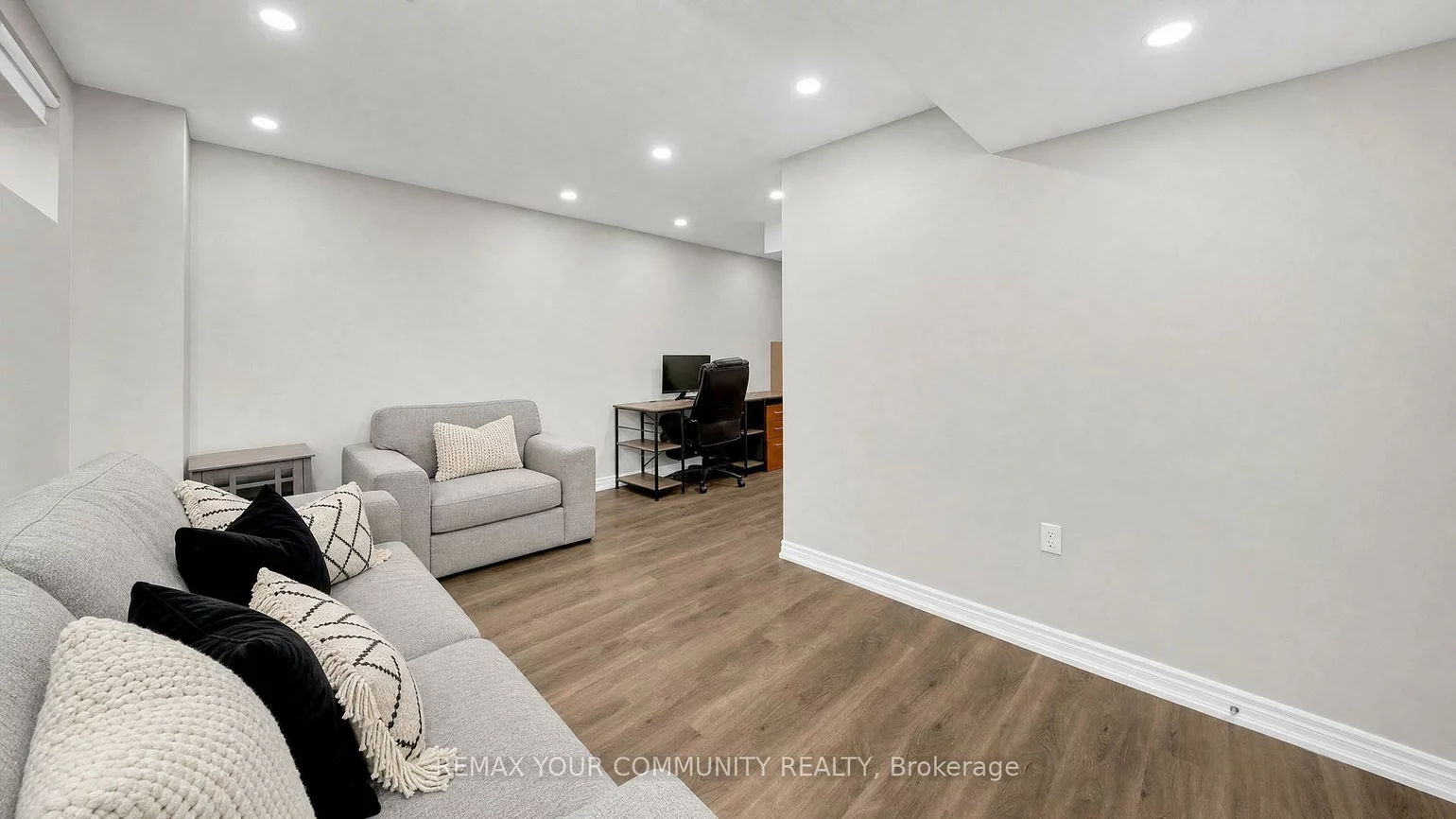 6, Cuddles, Bolton East, Caledon