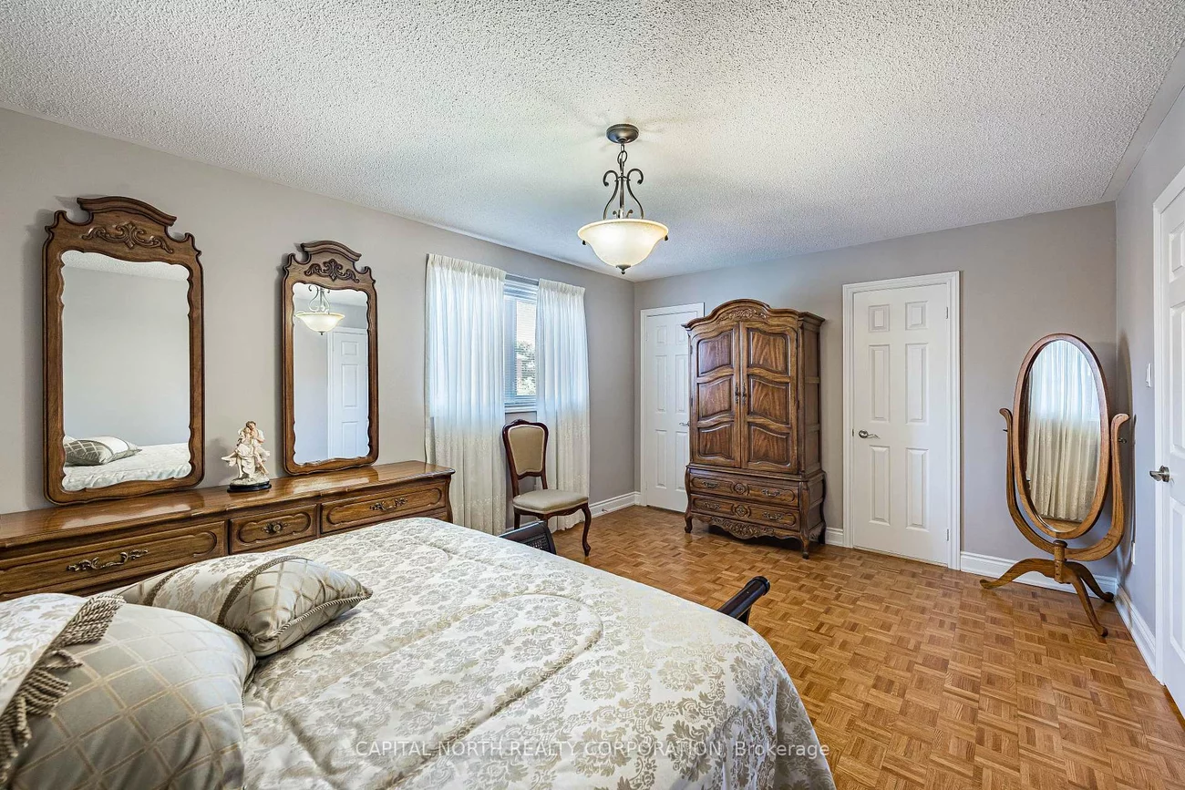 11, Pembrook, Bolton East, Caledon