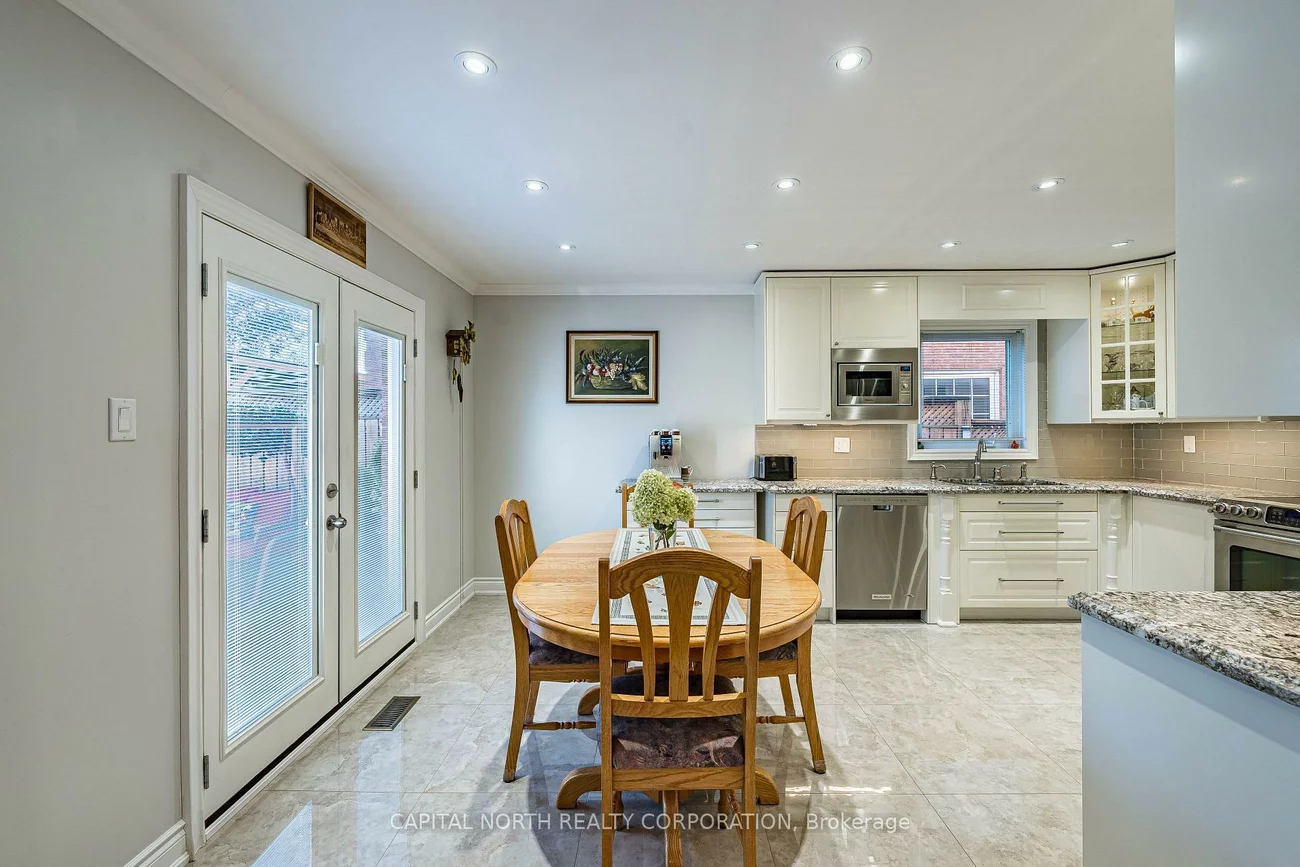 11, Pembrook, Bolton East, Caledon
