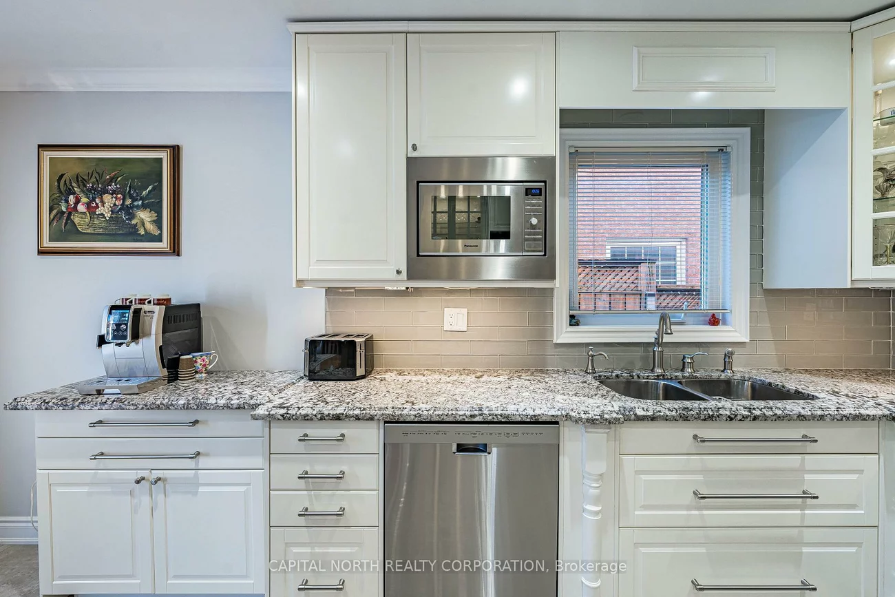 11, Pembrook, Bolton East, Caledon