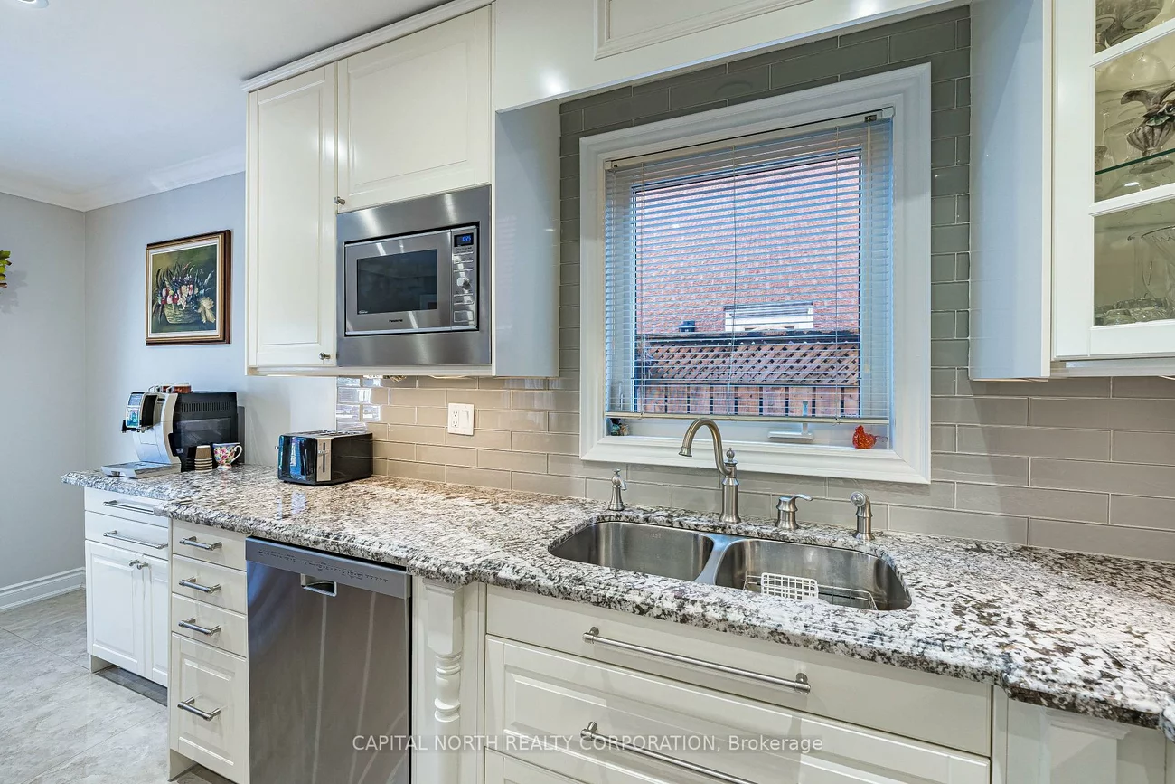 11, Pembrook, Bolton East, Caledon
