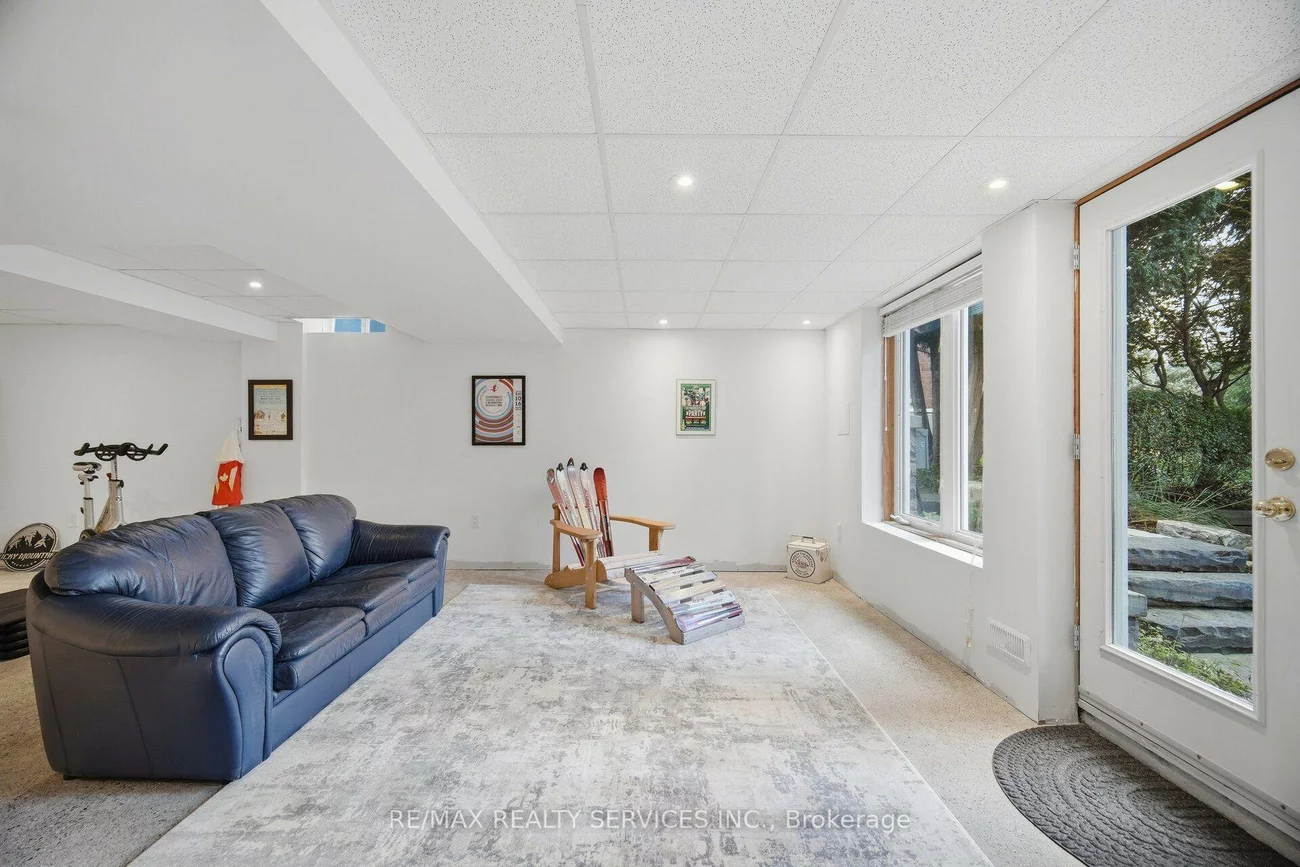 15727, Mclaughlin, Inglewood, Caledon