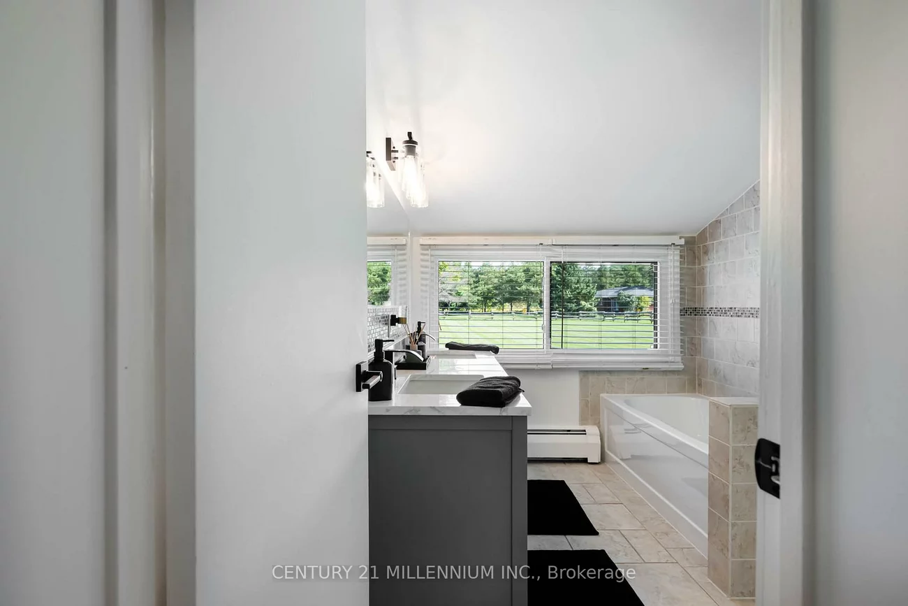 20429, Willoughby, Rural Caledon, Caledon