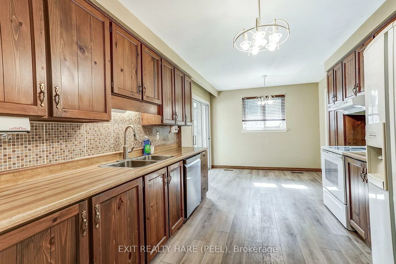 76, Birchview, Bolton North, Caledon
