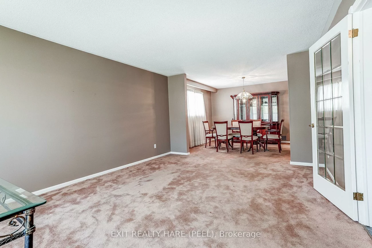 76, Birchview, Bolton North, Caledon