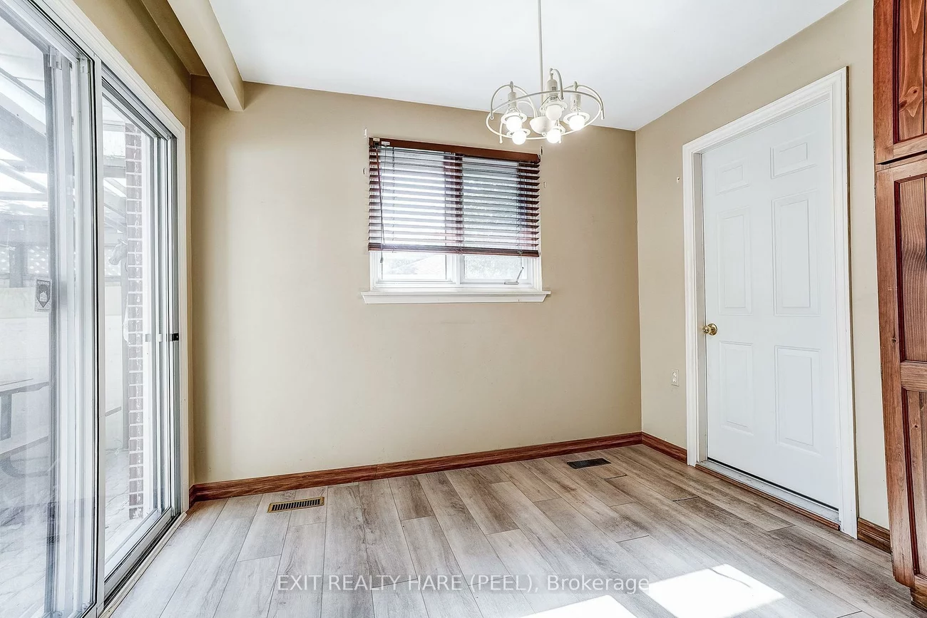 76, Birchview, Bolton North, Caledon