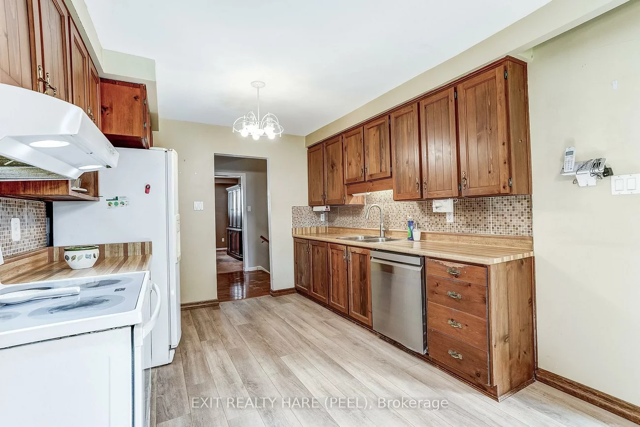 76, Birchview, Bolton North, Caledon