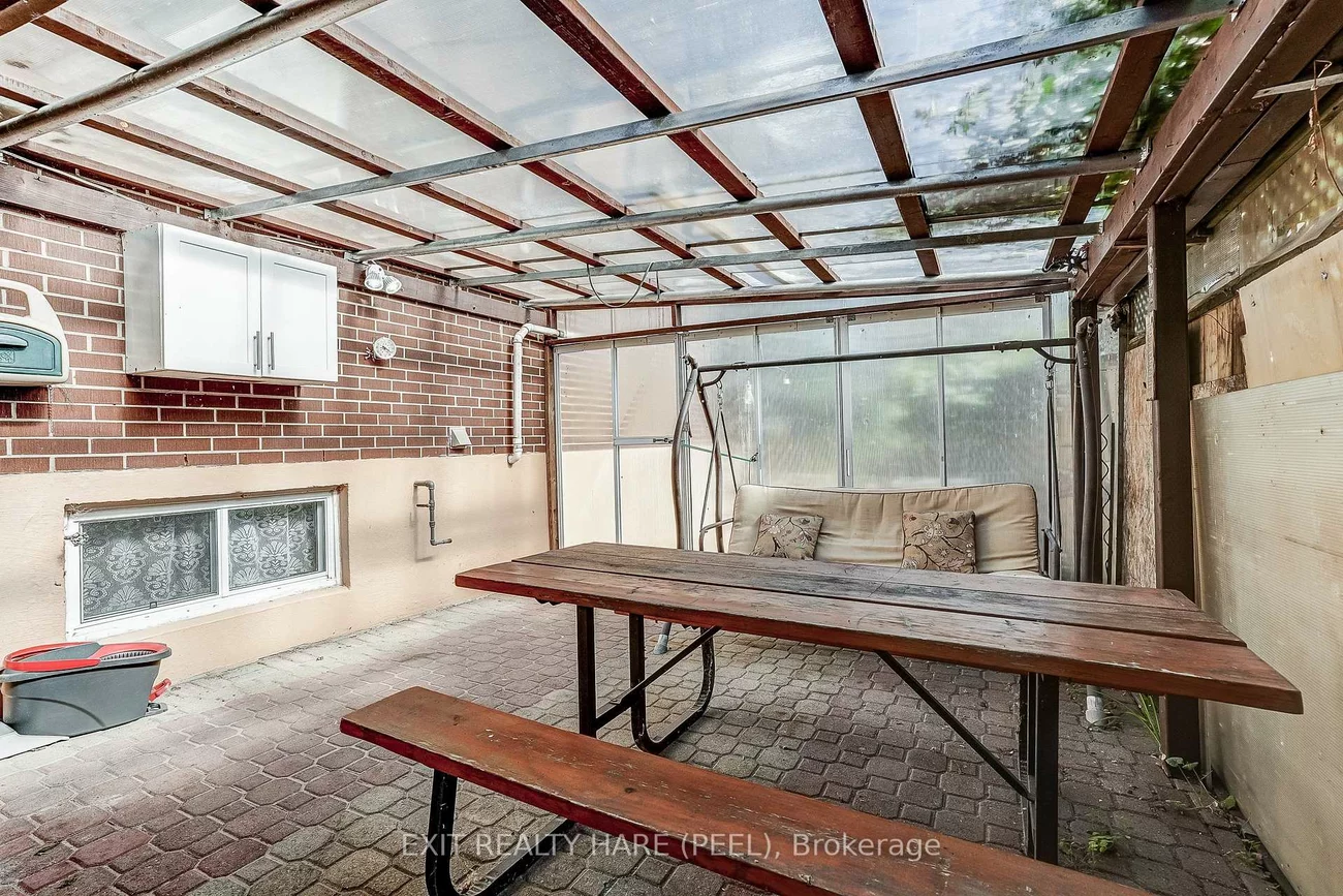 76, Birchview, Bolton North, Caledon