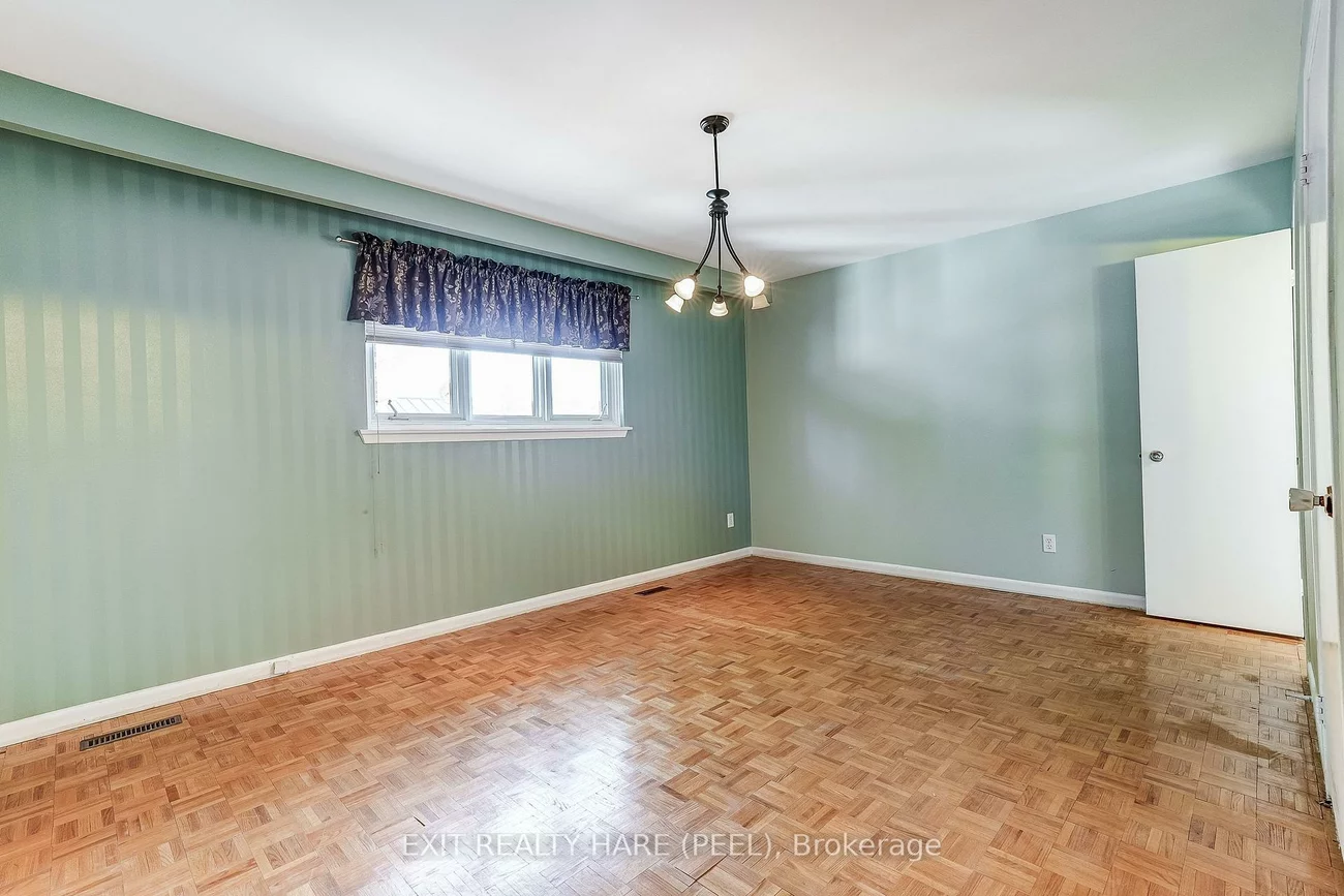 76, Birchview, Bolton North, Caledon