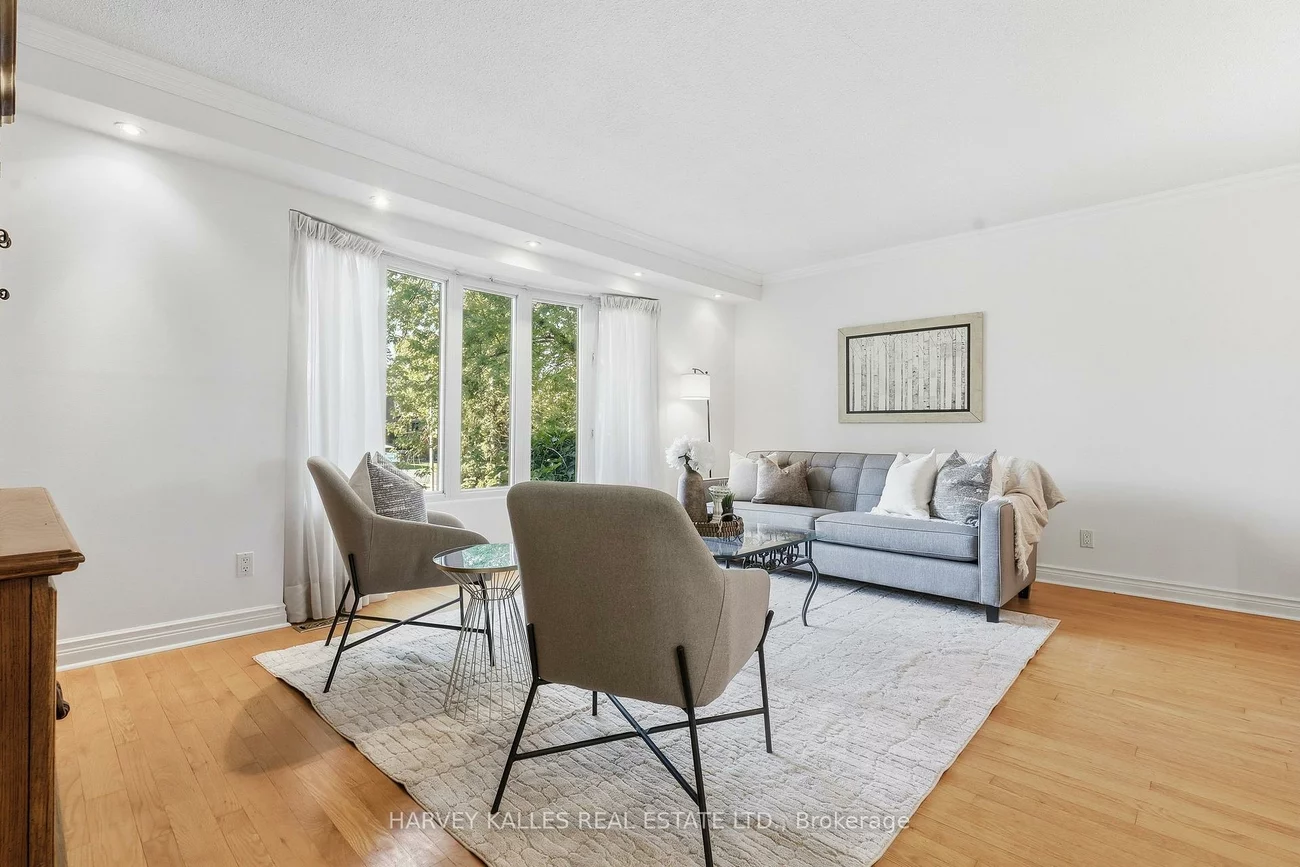 310, Newlove, Bolton East, Caledon