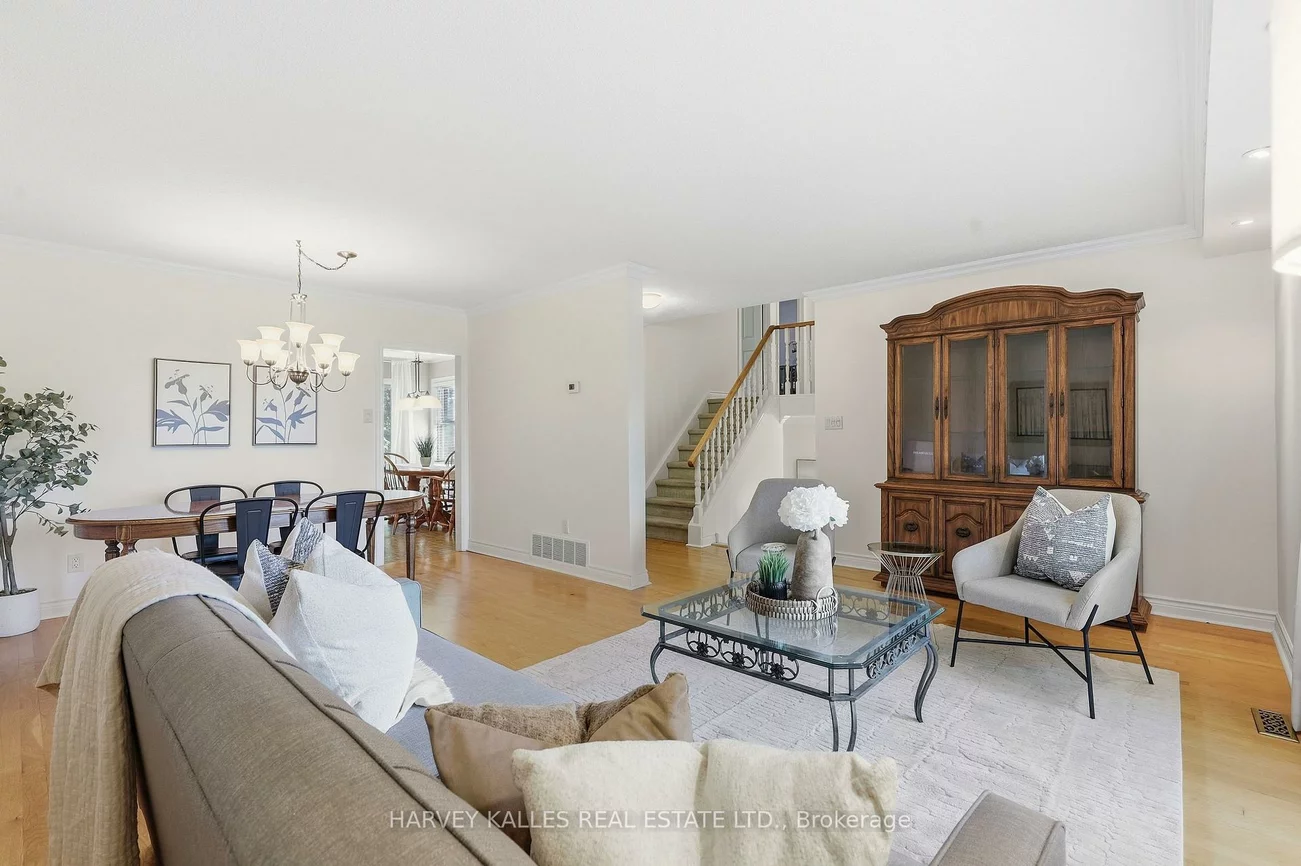 310, Newlove, Bolton East, Caledon