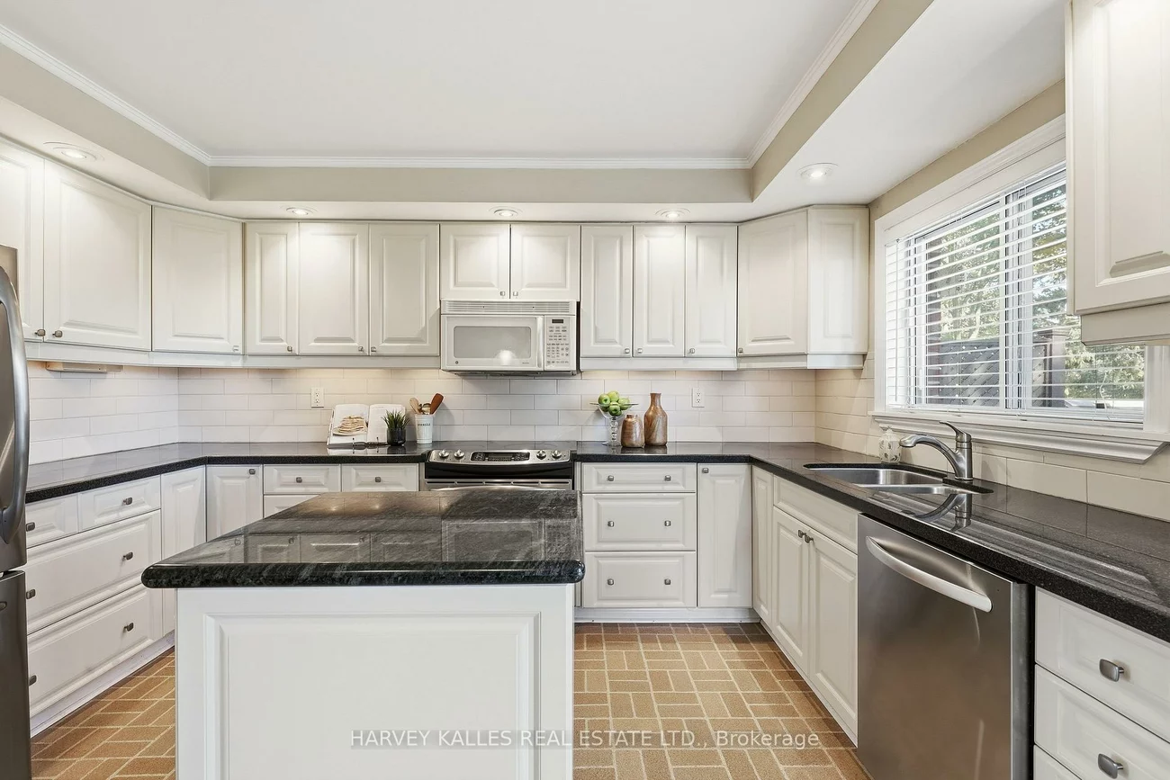 310, Newlove, Bolton East, Caledon