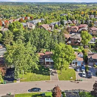 310, Newlove, Bolton East, Caledon