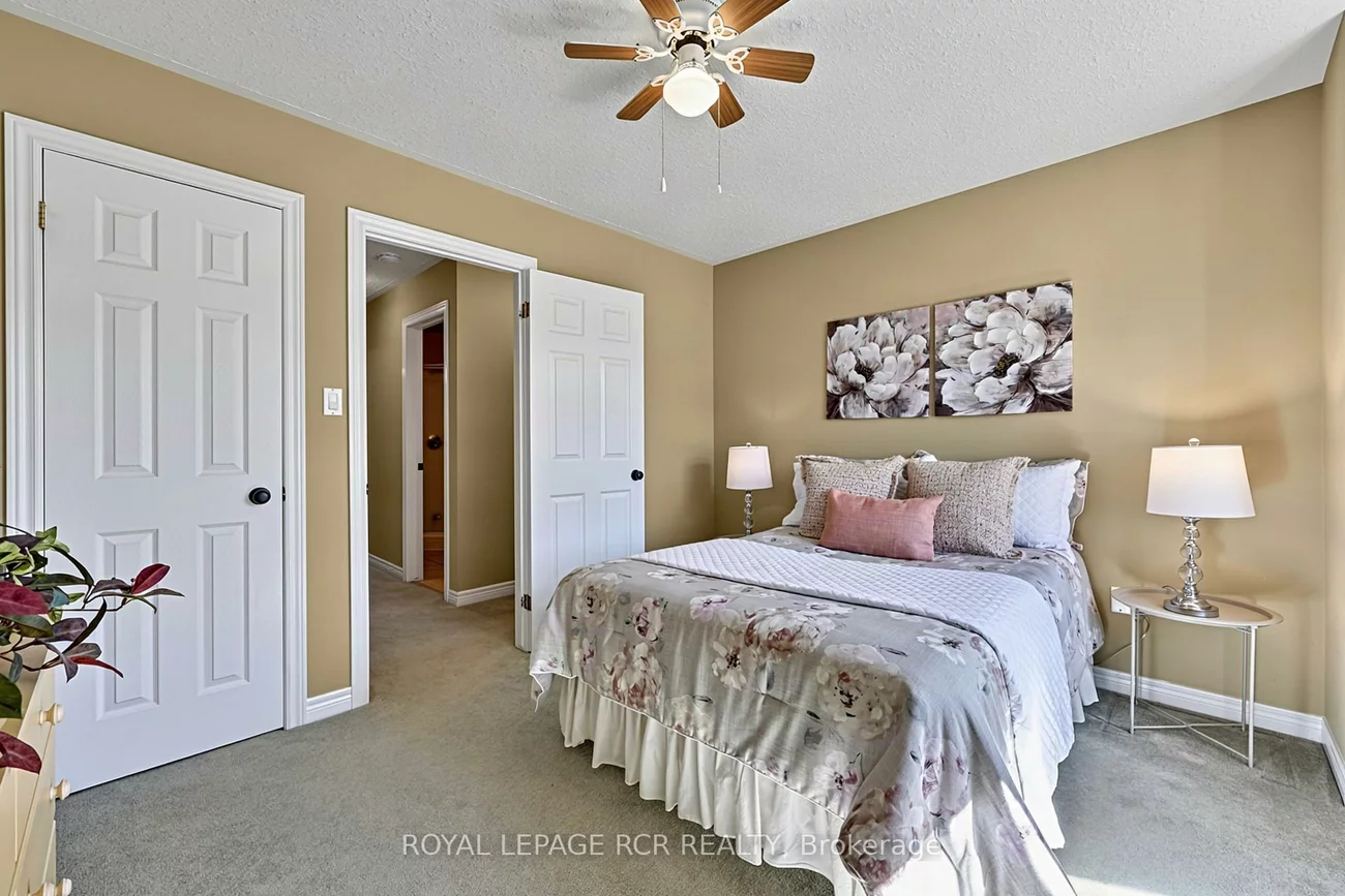 22, Nailsworth, Caledon East, Caledon