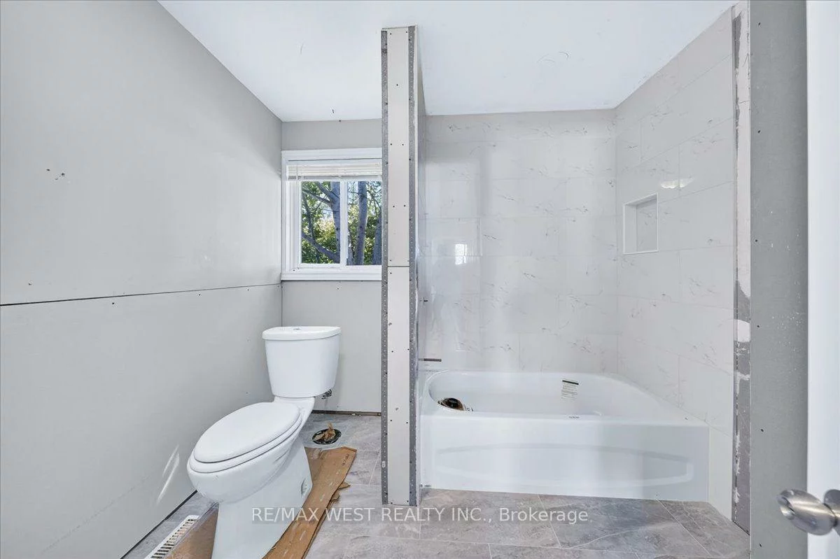 17, Heather, Rural Caledon, Caledon