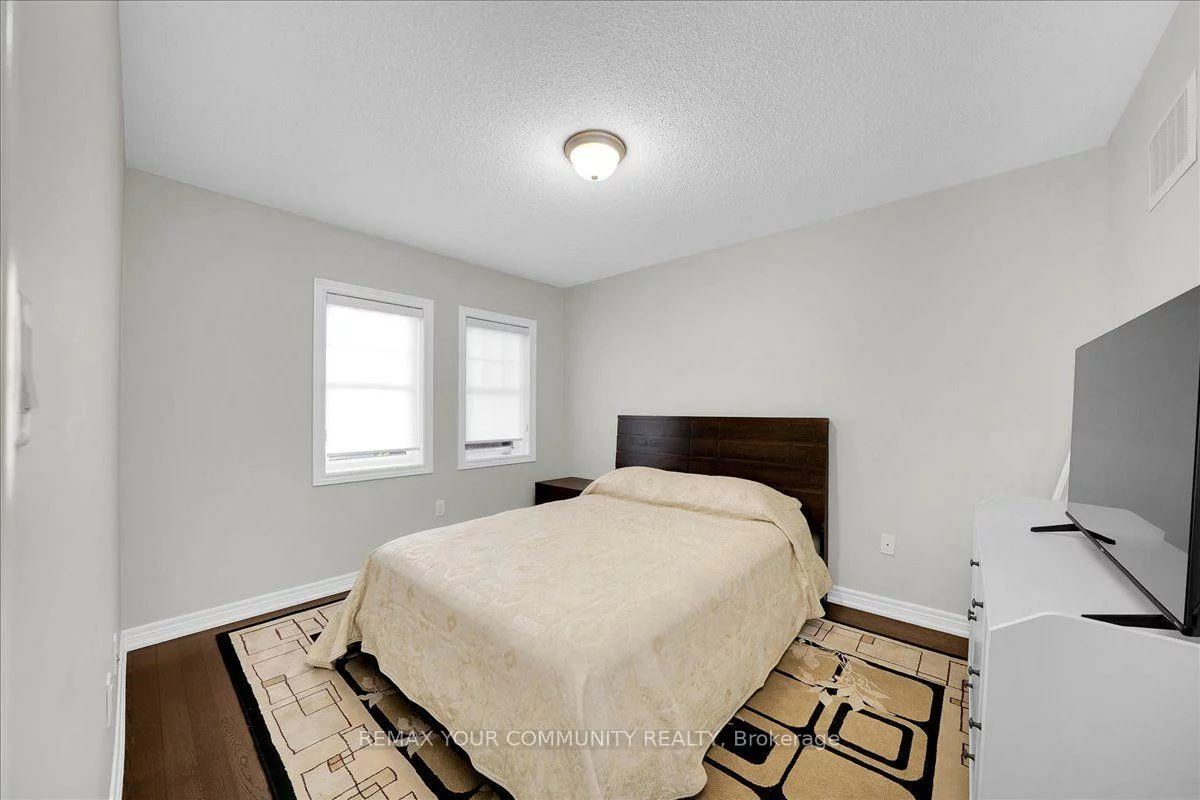 6, Cuddles, Bolton East, Caledon