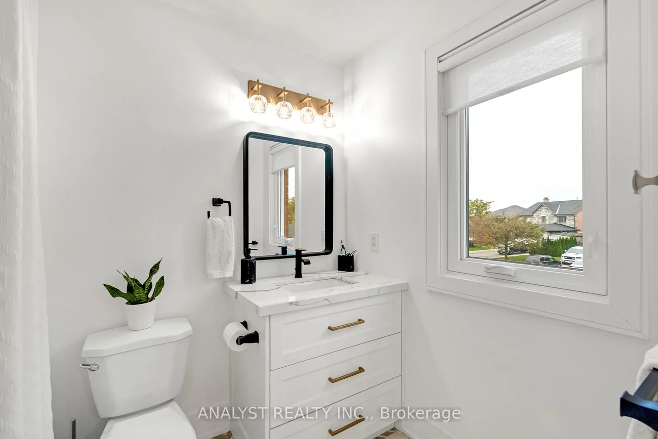 7, Compton, Bolton East, Caledon