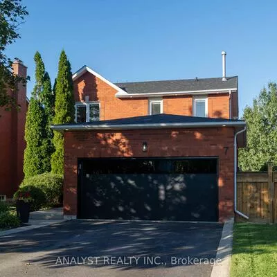 7, Compton, Bolton East, Caledon