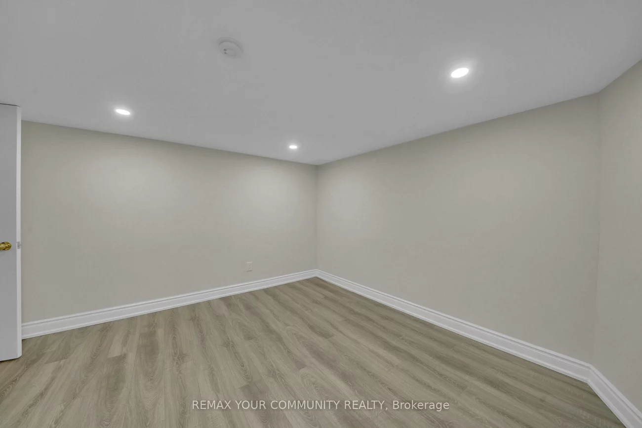 118, Waterbury, Bolton East, Caledon