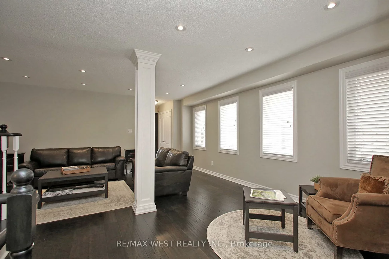 115, Grapevine, Bolton West, Caledon