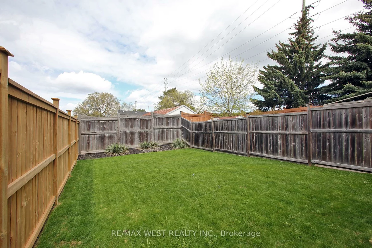 115, Grapevine, Bolton West, Caledon