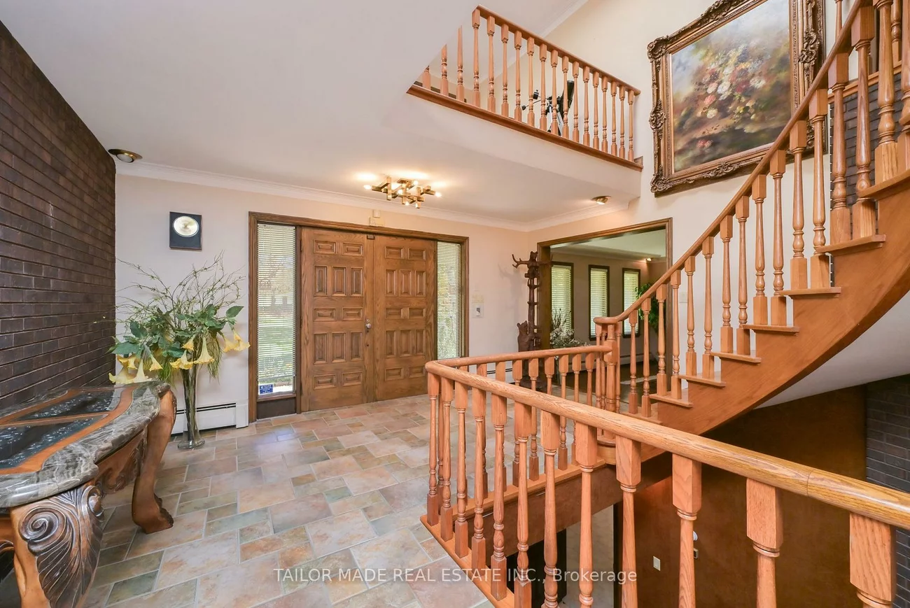 40, Walton, Palgrave, Caledon