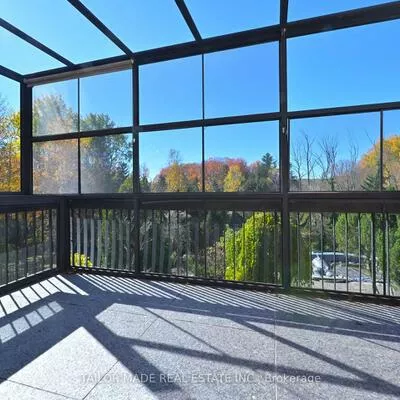 40, Walton, Palgrave, Caledon