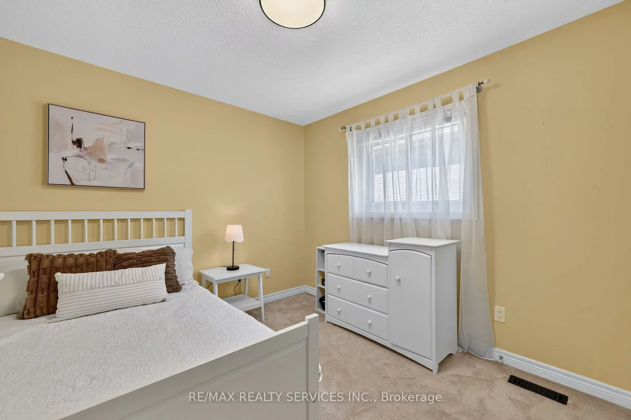 1, Plummer, Bolton West, Caledon