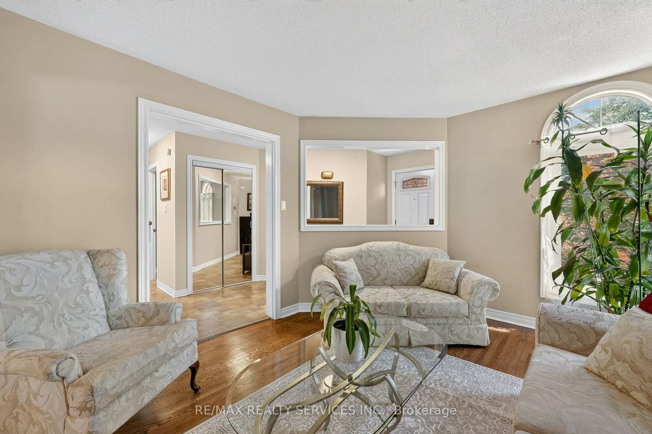 1, Plummer, Bolton West, Caledon