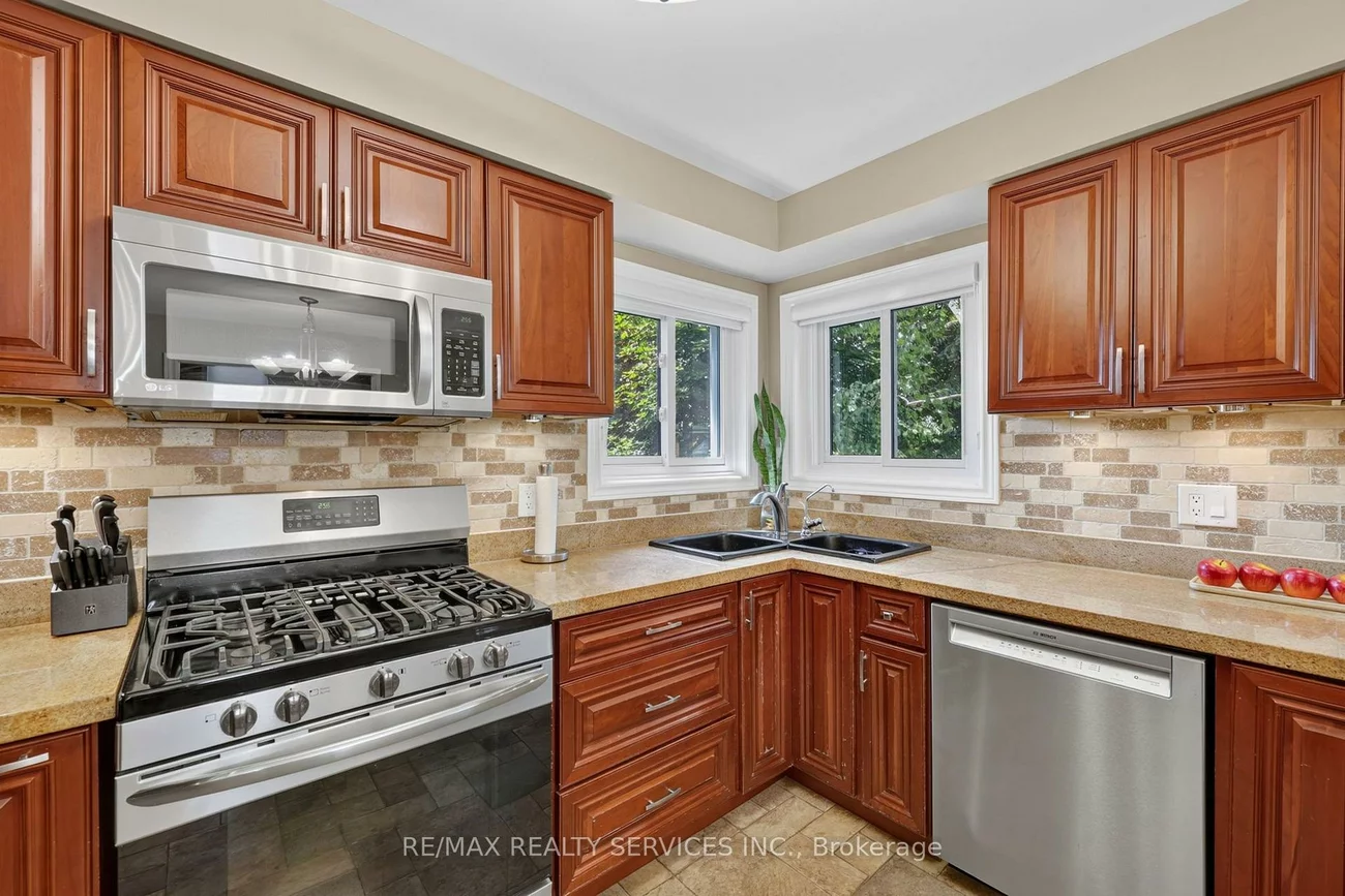 1, Plummer, Bolton West, Caledon