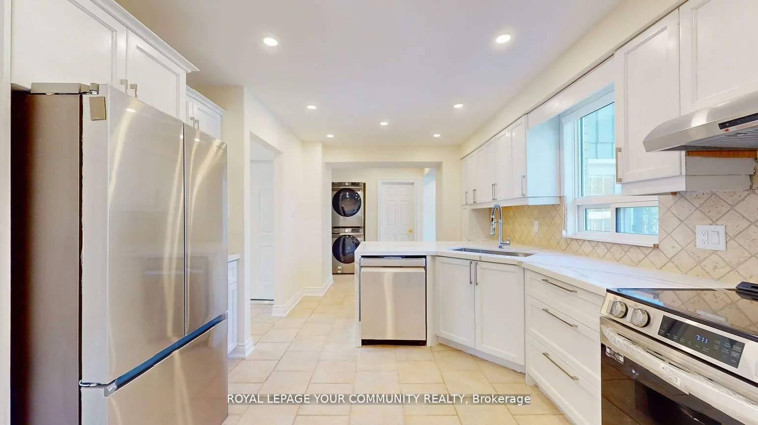 70, Shannon, Mt Albert, East Gwillimbury