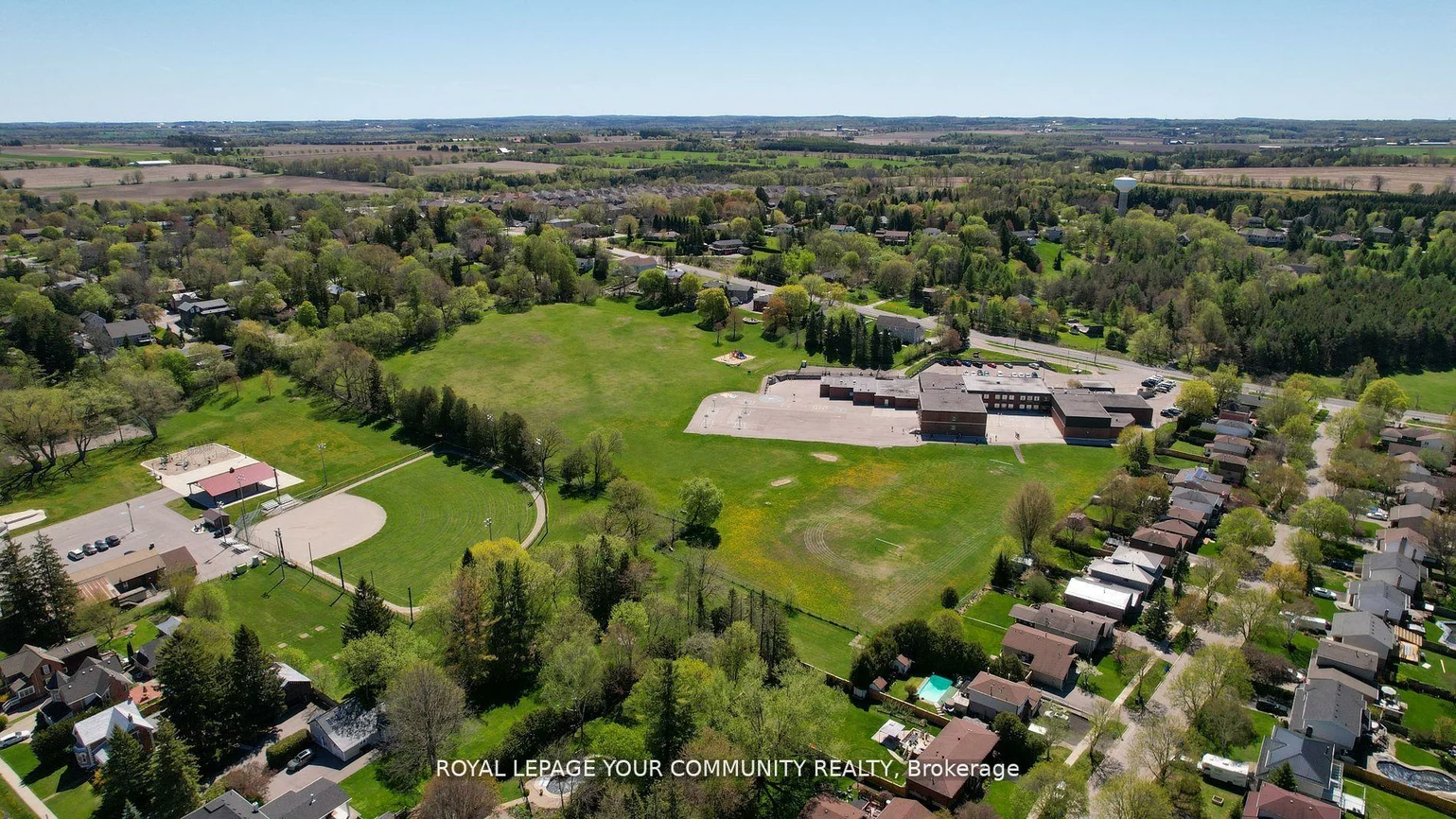 70, Shannon, Mt Albert, East Gwillimbury