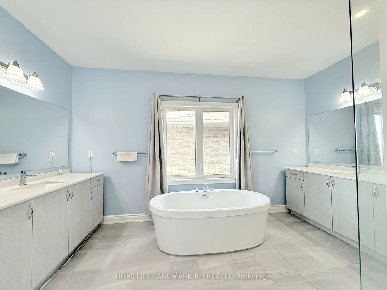 64, Meadow Vista, Holland Landing, East Gwillimbury