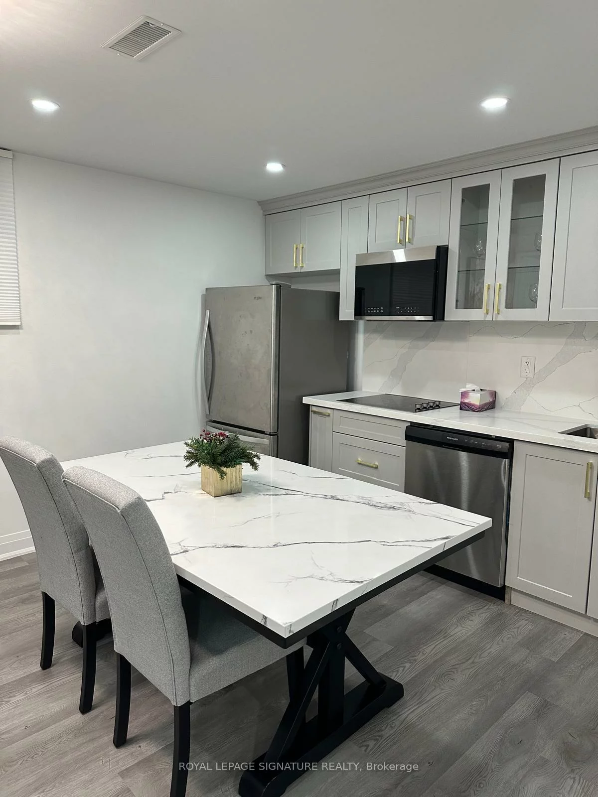 62, Pear Blossom, Holland Landing, East Gwillimbury
